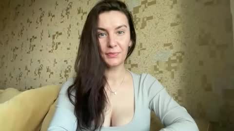 Snapshot of katalinaqe chatting on 03-02-26, 05:30 KatalinaQE online show from 03-02-26, 05:30