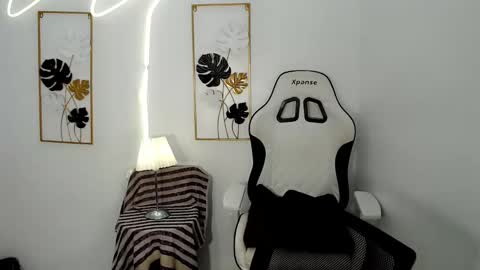 kataluna_hugecock69 online show from 02-23-26, 09:06