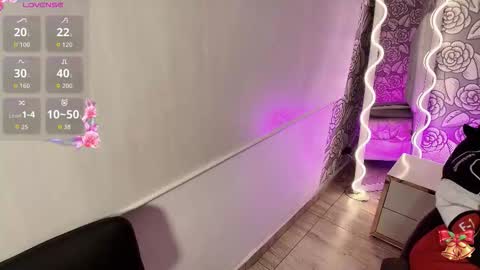 katana_tay online show from 12-18-25, 12:22