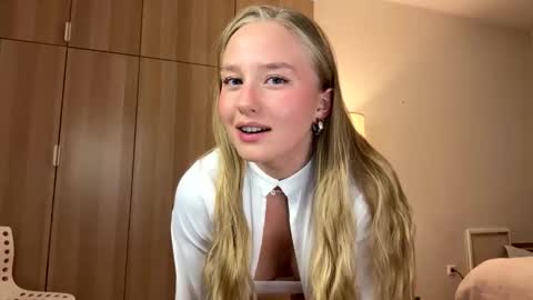 Snapshot of katcontrol chatting on 03-09-25, 06:32 katcontrol online show from 03-09-25, 06:32