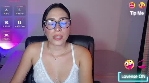 Carla Palmer online show from 12-27-24, 03:53