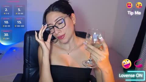 Carla Palmer online show from 01-12-25, 01:11