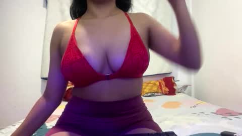 Snapshot of kate_bliss chatting on 05-15-26, 06:15 kate_bliss online show from 05-15-26, 06:15