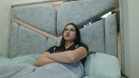 kate online show from 03-06-26, 01:35