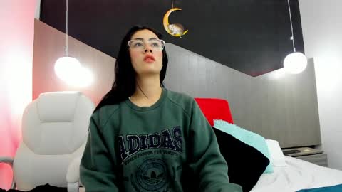 Kate Evans online show from 04-11-26, 10:52