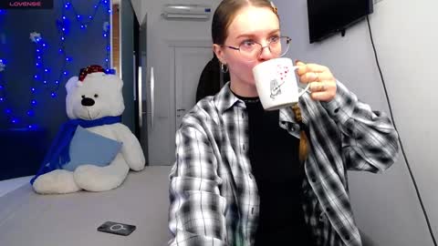 .Be kind and gentle with me and I will do my best for you.   online show from 01-07-25, 07:52