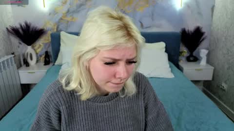 Kate online show from 04-06-26, 01:03