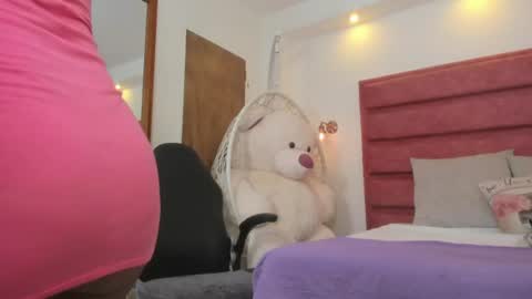 Snapshot of kate_lua chatting on 06-30-26, 01:06 kate lua online show from 06-30-26, 01:06