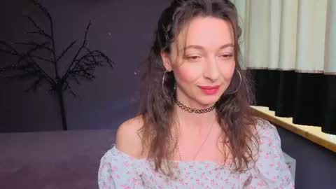 Snapshot of kate_millersi chatting on 06-26-26, 11:25 Kare online show from 06-26-26, 11:25