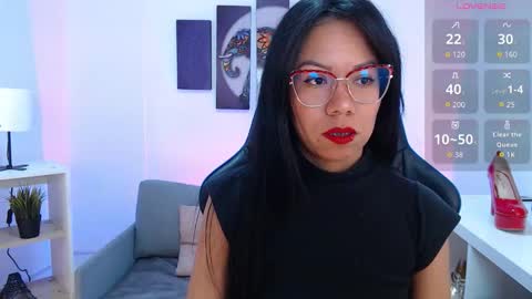 Snapshot of kate_owenns chatting on 09-20-25, 11:44 Kate online show from 09-20-25, 11:44