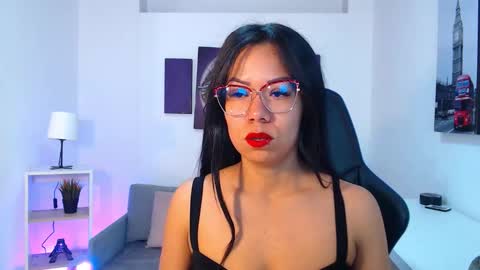 Snapshot of kate_owenns chatting on 10-02-25, 11:06 Kate online show from 10-02-25, 11:06