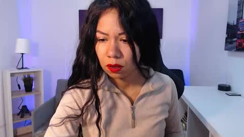 Snapshot of kate_owenns chatting on 10-24-25, 10:55 Kate online show from 10-24-25, 10:55