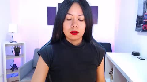 Snapshot of kate_owenns chatting on 10-28-25, 10:41 Kate online show from 10-28-25, 10:41