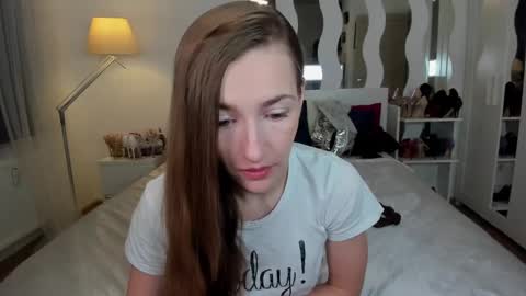 Snapshot of kate_redgar chatting on 02-27-25, 03:59 kate_redgar online show from 02-27-25, 03:59