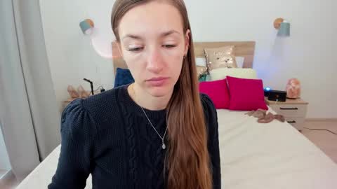 Snapshot of kate_redgar chatting on 09-25-25, 01:15 kate_redgar online show from 09-25-25, 01:15