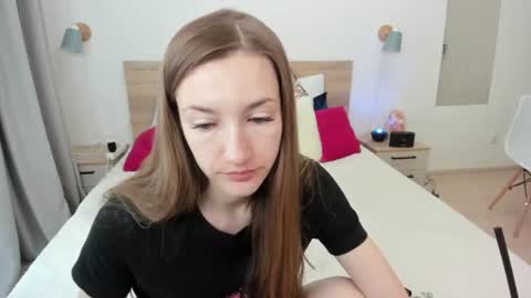 Snapshot of kate_redgar chatting on 06-09-26, 02:39 kate_redgar online show from 06-09-26, 02:39