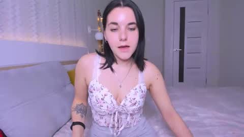 KATE online show from 02-23-25, 04:02