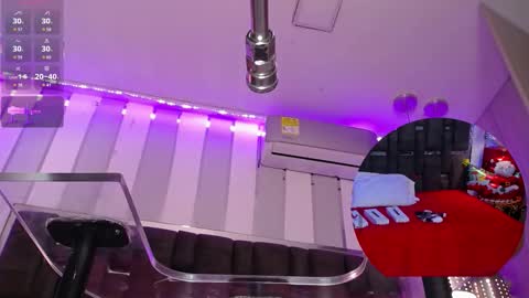 kate_roose online show from 12-18-25, 09:10