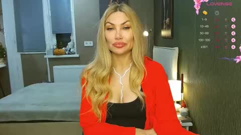 Snapshot of kate_space chatting on 02-18-26, 07:43 Therapist online show from 02-18-26, 07:43