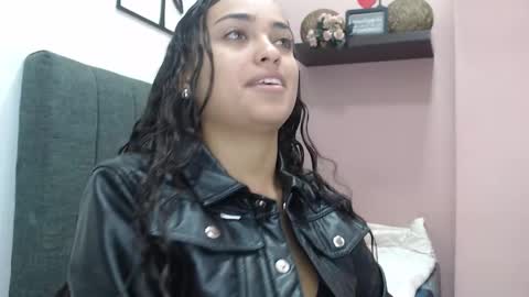 Kari online show from 02-26-25, 01:08