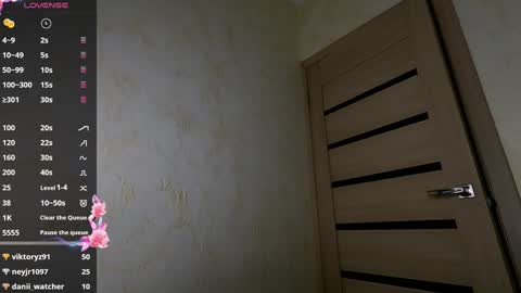 Kate online show from 12-22-24, 03:44