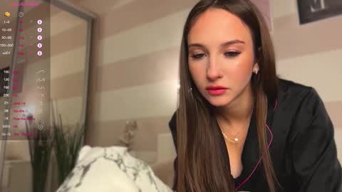 Snapshot of kate_yanson chatting on 09-30-25, 05:29 Kate online show from 09-30-25, 05:29