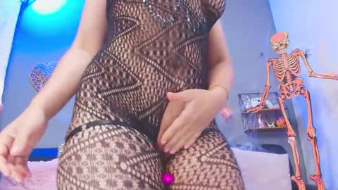 KateAdams online show from 10-11-25, 08:18