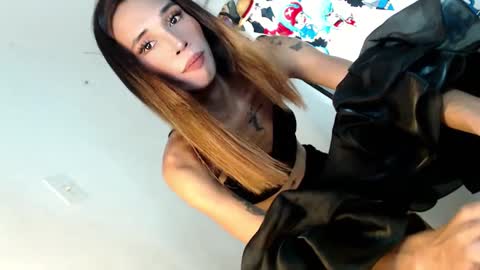 Snapshot of kateanderson69 chatting on 12-05-24, 04:20 its me kate online show from 12-05-24, 04:20