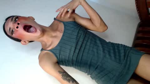 Snapshot of kateanderson69 chatting on 03-05-25, 07:49 its me kate online show from 03-05-25, 07:49