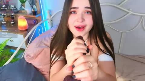 Snapshot of kateblow chatting on 11-08-25, 03:12 Kate online show from 11-08-25, 03:12