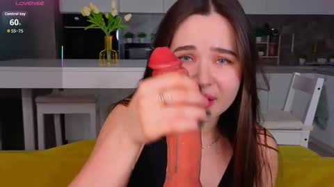 Snapshot of kateblow chatting on 11-27-25, 03:58 Kate online show from 11-27-25, 03:58