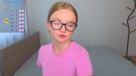 katebunnys online show from 07-21-26, 12:24