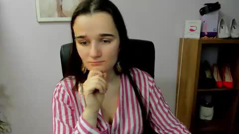 Kate  online show from 02-21-26, 07:53