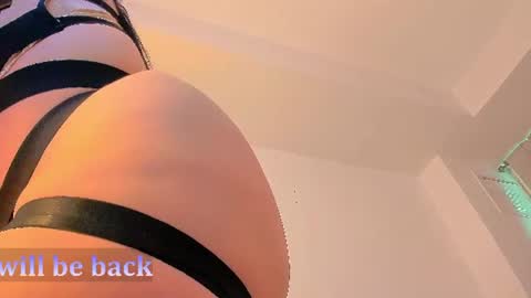 Snapshot of katee_bloss chatting on 07-21-26, 11:12 Nice to meet you online show from 07-21-26, 11:12