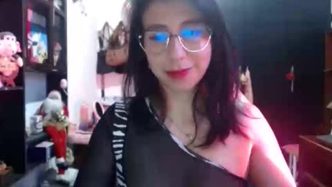 Kateeen18 online show from 05-17-26, 05:27