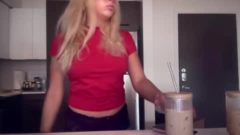 Snapshot of kateharperr chatting on 10-09-25, 05:22 kateharperr online show from 10-09-25, 05:22