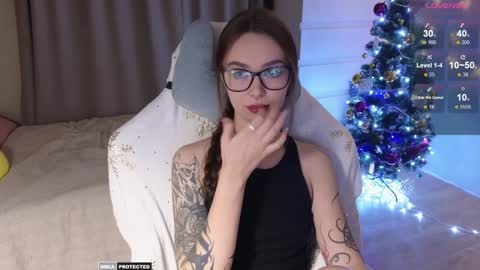 Snapshot of kateleoo chatting on 12-10-24, 03:01 Im Kate online show from 12-10-24, 03:01