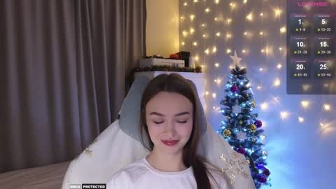 Snapshot of kateleoo chatting on 12-12-24, 12:33 Im Kate online show from 12-12-24, 12:33