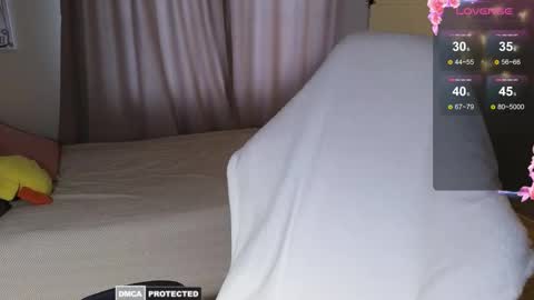 Snapshot of kateleoo chatting on 10-23-25, 12:04 Im Kate online show from 10-23-25, 12:04