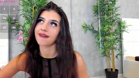 Snapshot of katelynsparks chatting on 01-25-25, 09:47 Kate online show from 01-25-25, 09:47