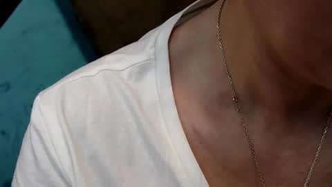 KateQueenston --  online show from 12-05-25, 06:59