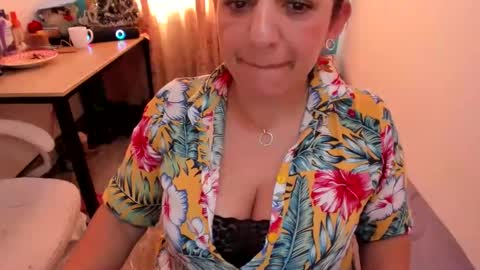 Snapshot of katerinamilf_ chatting on 12-27-24, 04:10 kata online show from 12-27-24, 04:10