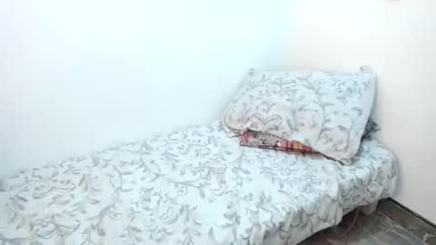 Snapshot of katerinamilf_ chatting on 01-27-25, 05:04 kata online show from 01-27-25, 05:04