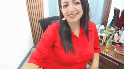 Snapshot of katerinamilf_ chatting on 04-25-26, 05:21 kata online show from 04-25-26, 05:21
