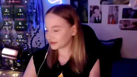 Snapshot of katerinaxvold chatting on 12-05-24, 04:34 Lisa online show from 12-05-24, 04:34