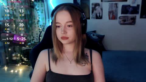 Snapshot of katerinaxvold chatting on 12-19-24, 03:41 Lisa online show from 12-19-24, 03:41