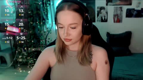 Snapshot of katerinaxvold chatting on 12-27-24, 12:50 Lisa online show from 12-27-24, 12:50