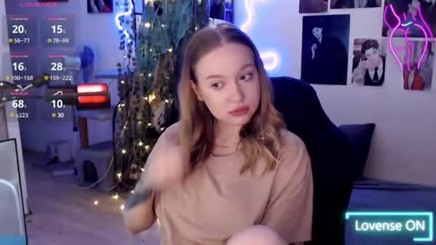 Snapshot of katerinaxvold chatting on 03-03-25, 05:20 Lisa online show from 03-03-25, 05:20