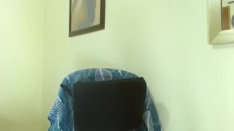 Snapshot of katerineleon chatting on 09-17-25, 09:38 katerineleon online show from 09-17-25, 09:38