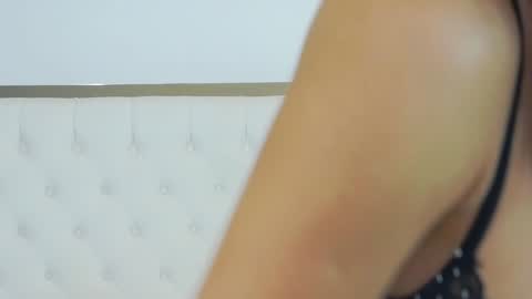 Kate Stars online show from 01-18-25, 11:54